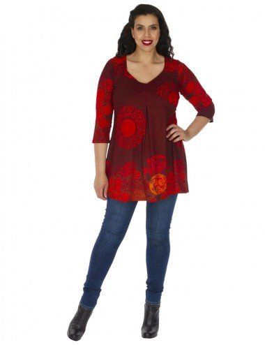 t-shirt-plus-size-rossa-etnica-stampata 2