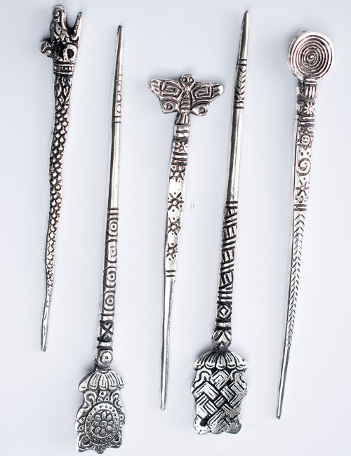 metal-hair-rod