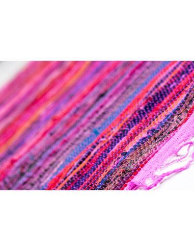 jarapa-intrecciato-fili-colori-piccola-decorazione-hippie