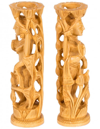 Statue de la tour en bois de Lakshmi