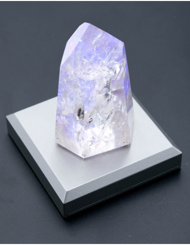 Obelisco de quartzo de cristal em luz led