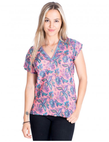 T-shirt con maniche piccole 2