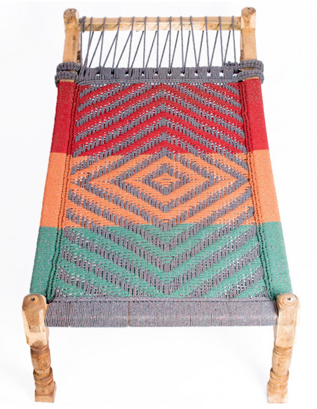 Lit de repos en bois fabriqué à la main en Inde - Design unique et traditionnel