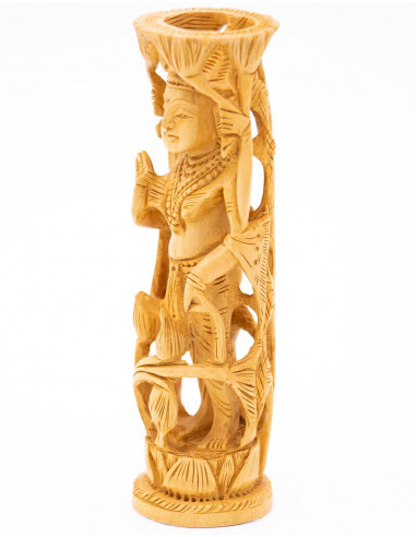 Statua della torre di legno di Lakshmi