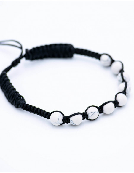 Bracciale Macramè con Howlite Mineral