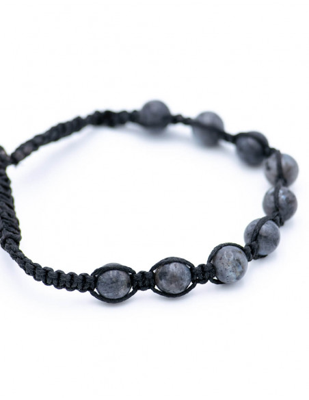 Pulseira de macramê com mineral labradorita