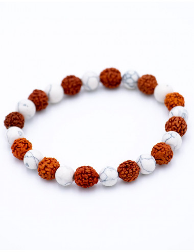 Rudraksha und Howlith-Armband