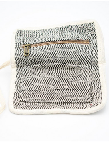 Zigarettenetui aus Hanf und Farbe