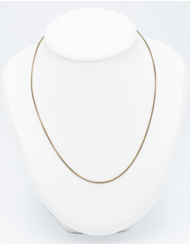 Lange Metallkette