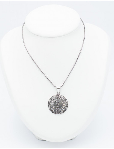 Balance Symbol Pendant 2