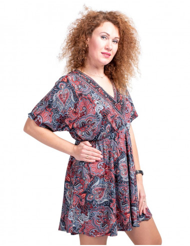 Robe courte et large