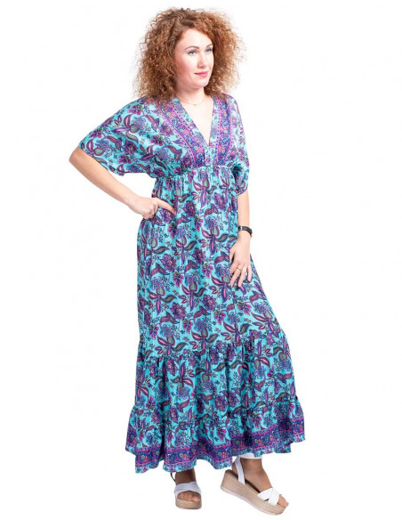 Vestido de verão com babados