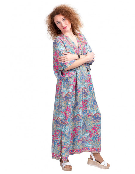 Vestido longo com duas fendas