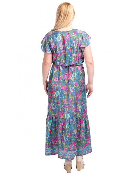 Kleid mit weitem Ausschnitt