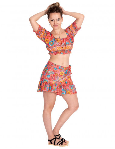 Minijupe et Top ensemble