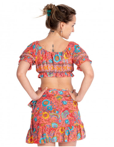 Minijupe et Top ensemble