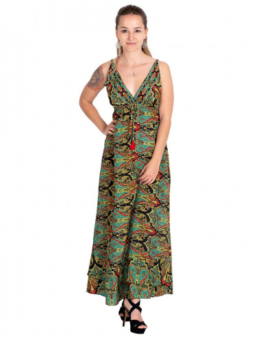 Robe froncée sous la poitrine