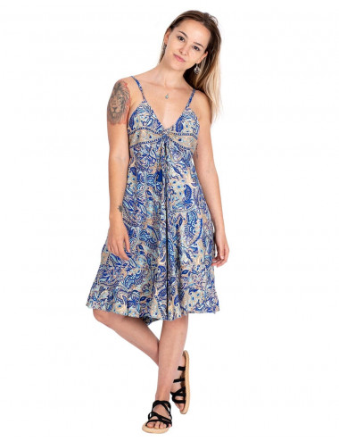 Frisches hellblaues Kleid 2