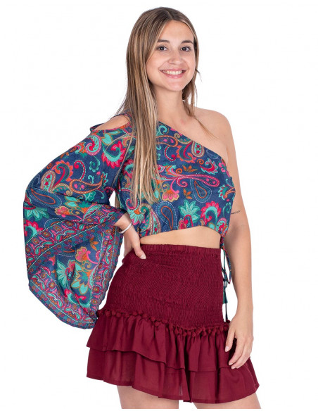 Pompons curtos de saia cor de vinho