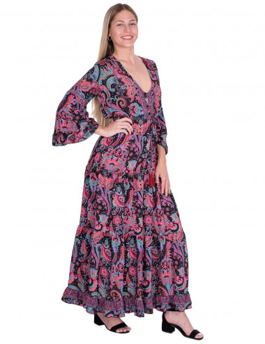 Langes Kleid mit Ärmeln