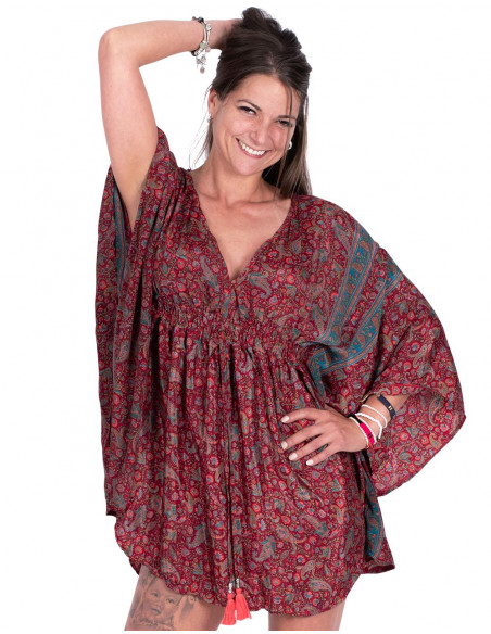 Kleid mit weiten Ärmeln