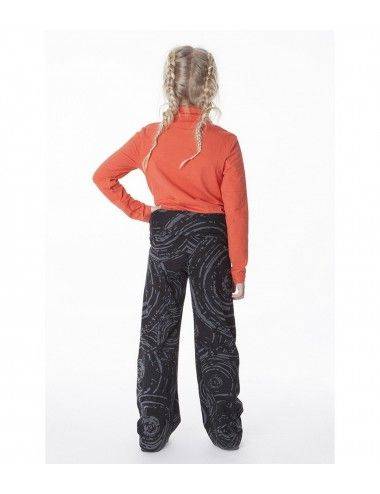 pantaloni-neri-ragazza-etnica 2