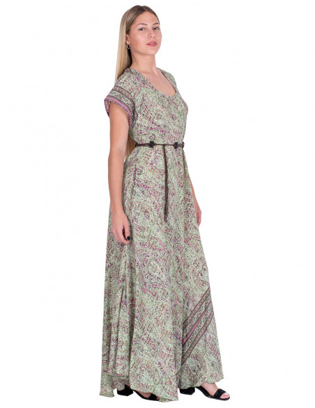 Vestido de Seda com Mangas