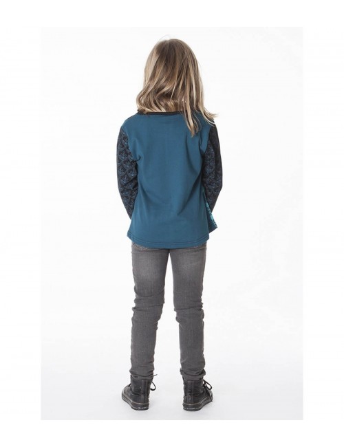 t-shirt-lines-patchwork-girl-light-blue