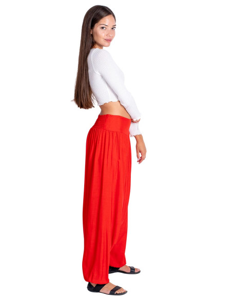 Femme du harem rouge