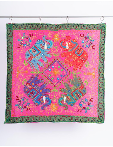 Quadratischer Wandteppich 4...