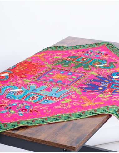 Quadratischer Wandteppich 4 Elefanten