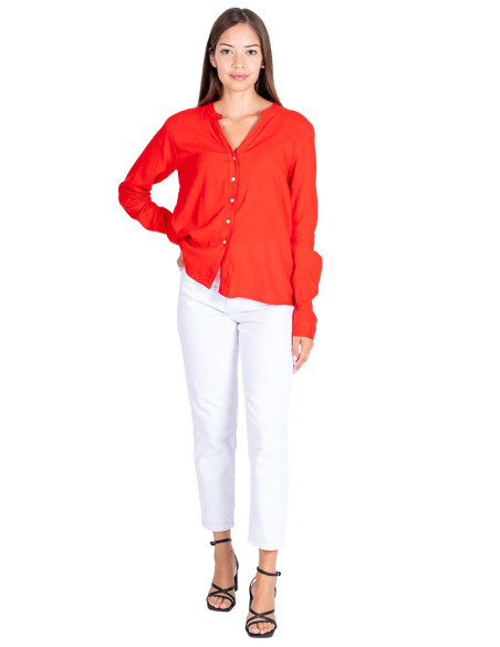 Rotes Damenhemd