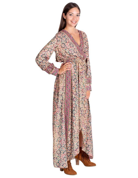 Langes bedrucktes Kleid