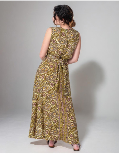 Robe portefeuille en soie imprimée dans des tons jaunes avec des dessins cachemire