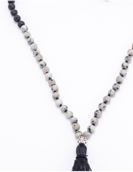 Mala Howlite tibétaine et roche volcanique
