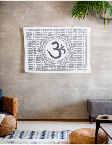 habitacion-con-tapiz-horizontal-simbolo-om