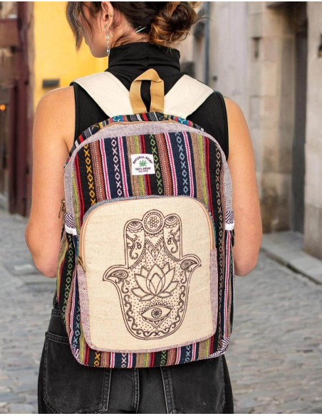 Zaino unisex in canapa Kimago : esclusività e artigianato indiano nella moda etnica