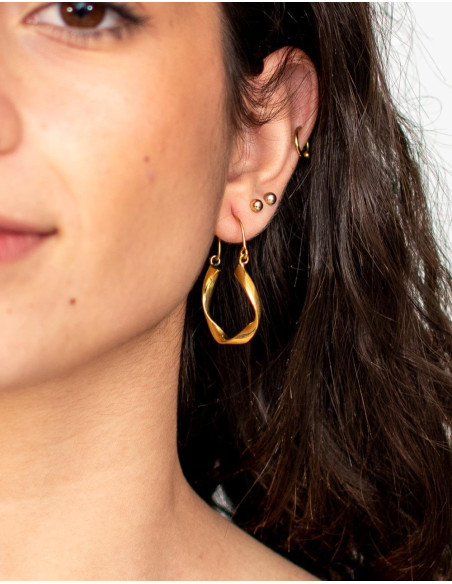 Boucles d'oreilles artisanales en laiton doré – Design unique et original