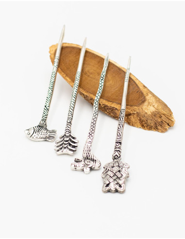 Bastoncino per capelli in metallo intagliato a...