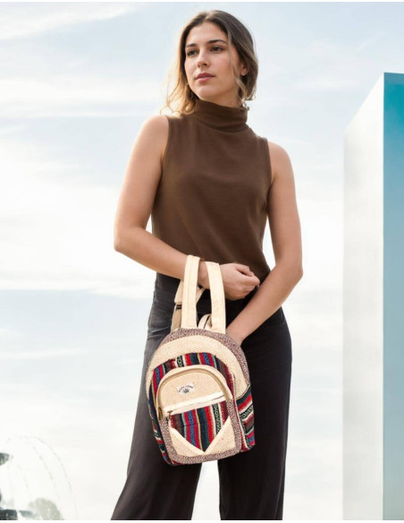 Sac à dos en chanvre - Unique par sa couleur et son savoir-faire
