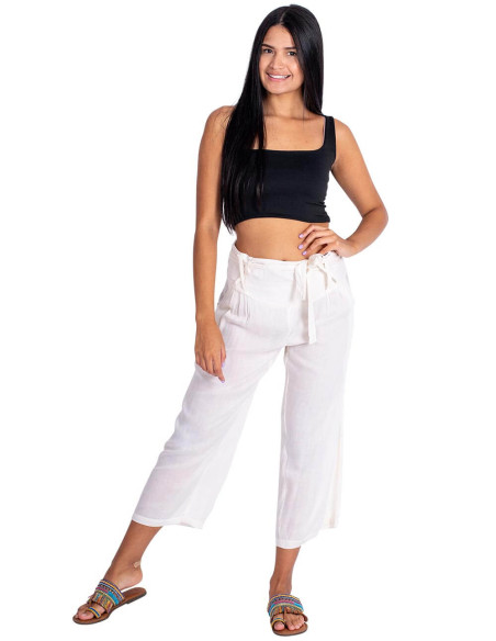 Pantalon capri blanc cassé Kimago – Fraîcheur bohème avec une âme indienne