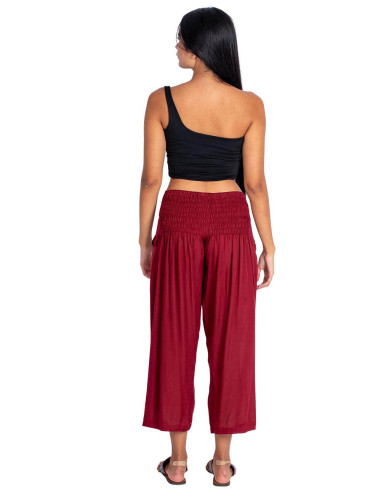 Calça capri bordô – Estilo boêmio com...