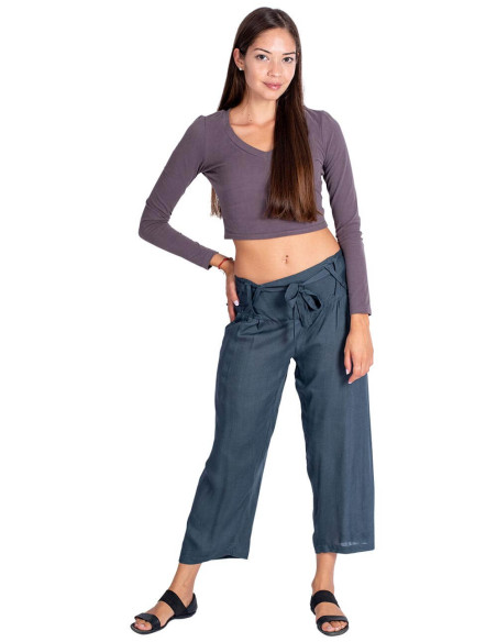 Pantaloni Capri Grigi – Artigianato Indiano in Stile Bohémien