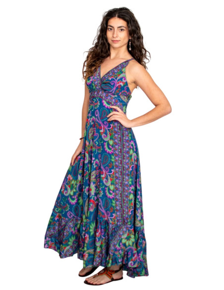 Langes Seidenkleid mit bunten Blumen – Bohemian-Inspiration und indische Eleganz