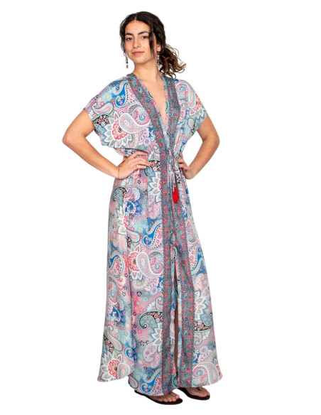 Robe longue imprimée aux tons doux – Inspiration indienne et élégance bohème
