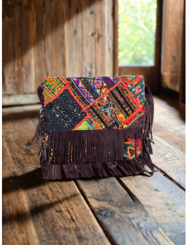 Pochette bohème faite main...