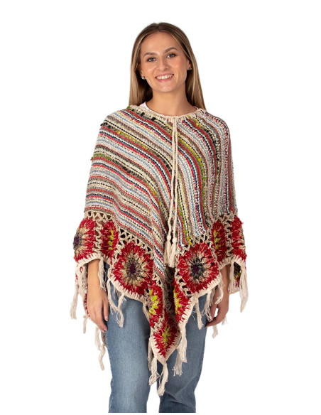 poncho-bohemio-lazo-cuello-etnico