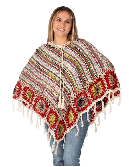 Handmade triangular poncho with fringes – Handmade in India