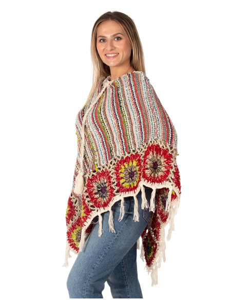 Handmade triangular poncho with fringes – Handmade in India