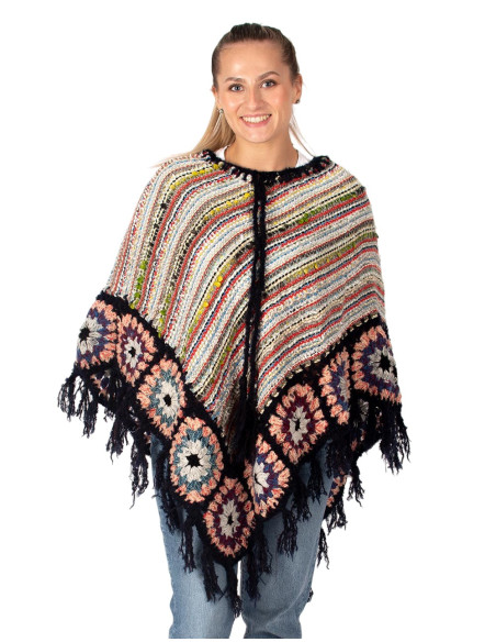 Poncho triangolare fatto a mano con frange – Fatto a mano in India